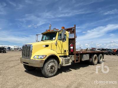 Photo of a 2007 Peterbilt 340