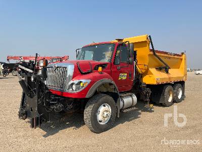 Photo of a 2012 International WORKSTAR 7500