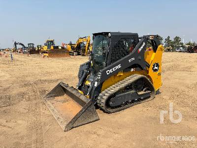 Photo of a 2024 John Deere 317G
