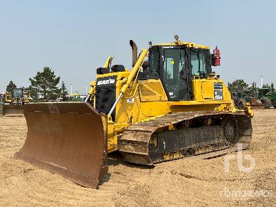 Photo of a 2013 Komatsu D65PX-17
