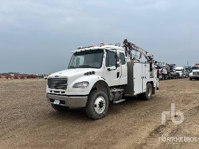 Photo of a 2014 Freightliner M2 106