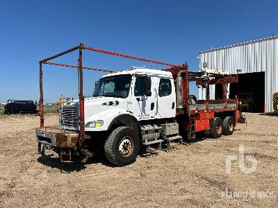 Photo of a 2007 Freightliner M2 112
