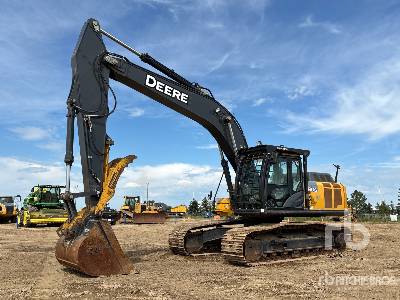 Photo of a 2017 John Deere 290G LC