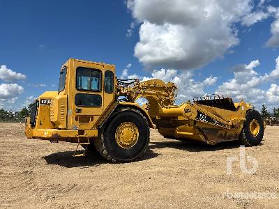 Photo of a 2002 Caterpillar 621G