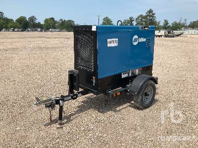 Photo of a 2022 Miller BIG BLUE 500 PR
