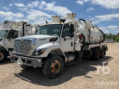 Photo of a 2011 International 7500