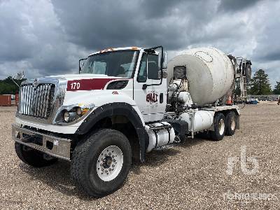Photo of a 2016 International 7600