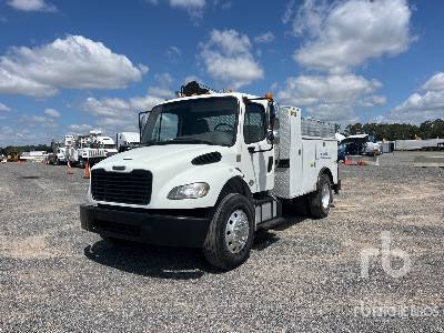 Photo of a 2018 Freightliner M2 106