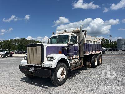 Photo of a 1985 Western Star 4900