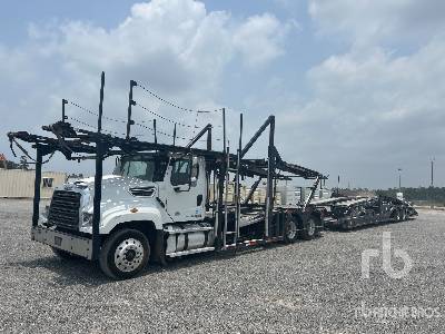 Photo of a 2020 Freightliner 114SD