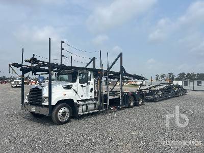 Photo of a 2020 Freightliner 114SD