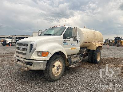 Photo of a 2012 Ford F-750