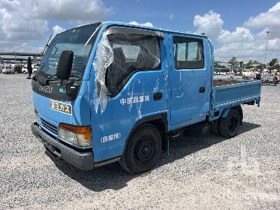 Photo of a 1998 Isuzu ELF