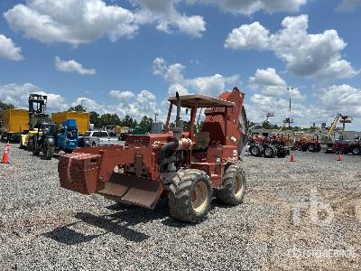 Photo of a 1999 Ditch Witch 8020T