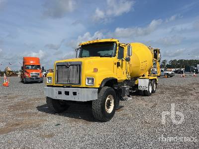 Photo of a 2013 International PAYSTAR