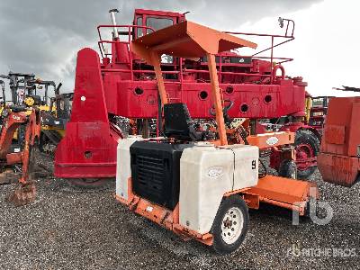 Photo of a 1999 Lay-Mor 6HC