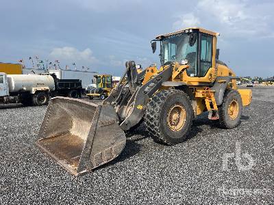 Photo of a 2019 Volvo L70H
