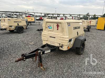 2016 DOOSAN  P185  185 cfm Mobile  Air Compressor