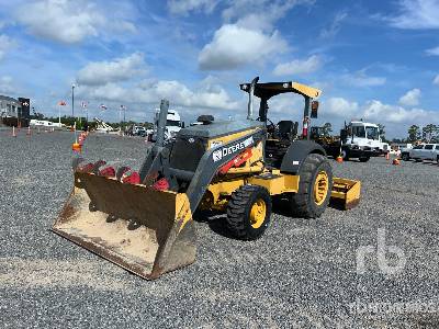 Photo of a 2014 John Deere 210K