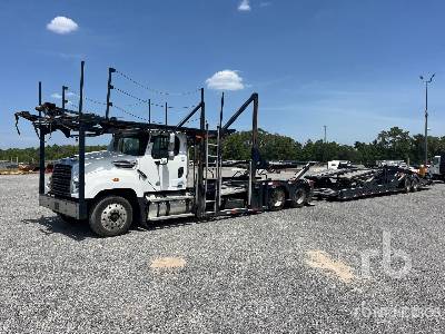Photo of a 2020 Freightliner 114SD