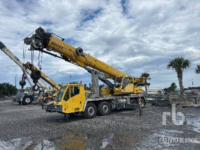 Photo of a 2013 Grove TMS9000E