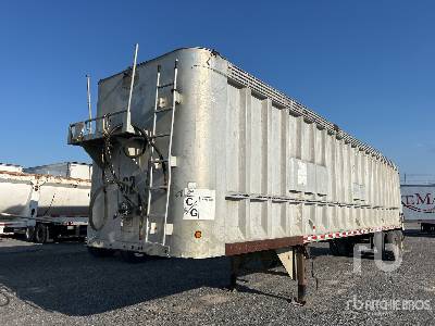 1998 Mac 45 ft T/A Aluminum