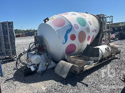 BECK 11 cy Cement Mixer Drum Truck Attachment - Other BECK 11 cy Cement Mixer Drum Truck Attachment - Other