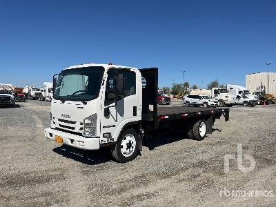 Photo of a 2018 Isuzu NPR HD
