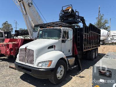 Photo of a 2012 Kenworth T370