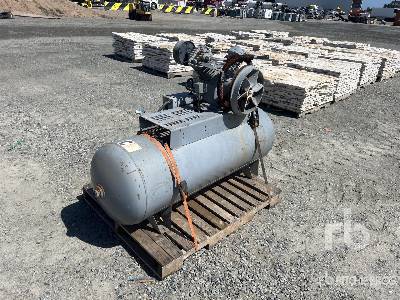 Photo of a  Ingersoll Rand 16.8 cfm Skid-Mounted