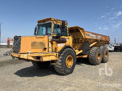 Photo of a 1998 Volvo A25C