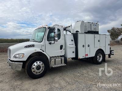 Photo of a 2014 Freightliner M2 106