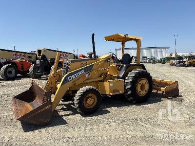 Photo of a 2004 John Deere 210LE