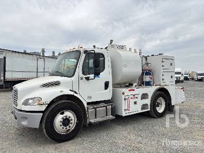 Photo of a 2017 Freightliner M2 106