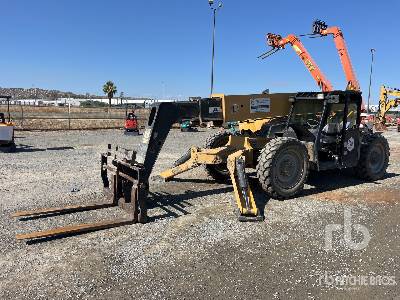 2013 CAT  TL943C  Telescopic Forklift