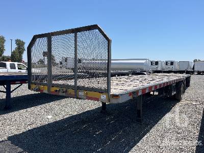 Photo of a 2001 Utility 28 ft S/A Lead