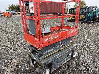 Photo of a 2012 Skyjack SJIII3219