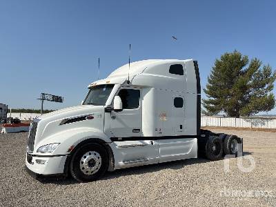 Photo of a 2024 Peterbilt 579