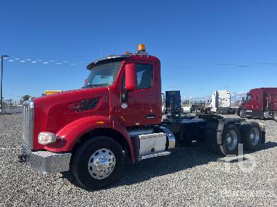 Photo of a 2016 Peterbilt 567
