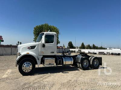 Photo of a 2017 Peterbilt 567