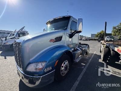 Photo of a 2016 Peterbilt 579