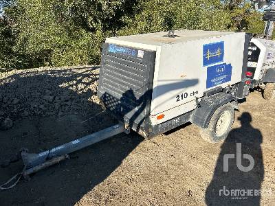 2015 KAESER  M58  210 cfm Mobile  Air Compressor