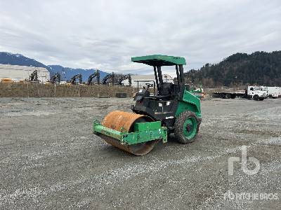 Photo of a 2016 Bomag BW124DH-40