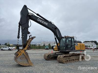 Photo of a 2019 John Deere 250G LC