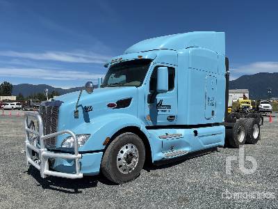 Photo of a 2020 Peterbilt 579