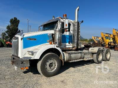 Photo of a 2008 Kenworth T800