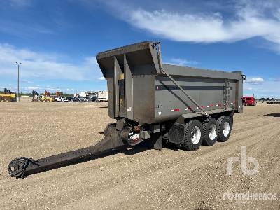 Photo of a 2020 Cross Country 19 ft Tri/A