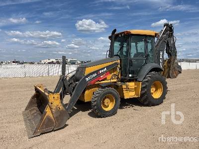 Photo of a 2014 John Deere 310SK