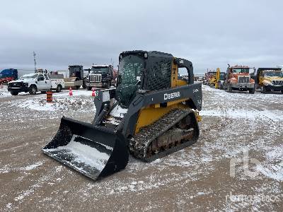 Photo of a 2013 John Deere 333E