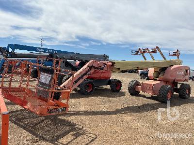 Photo of a 2000 JLG 660SJ